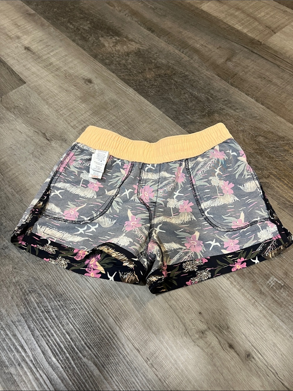 Patagonia girl’s Costa Rica Baggies print Birds and Blooms size XL-14 - Picture 4 of 7